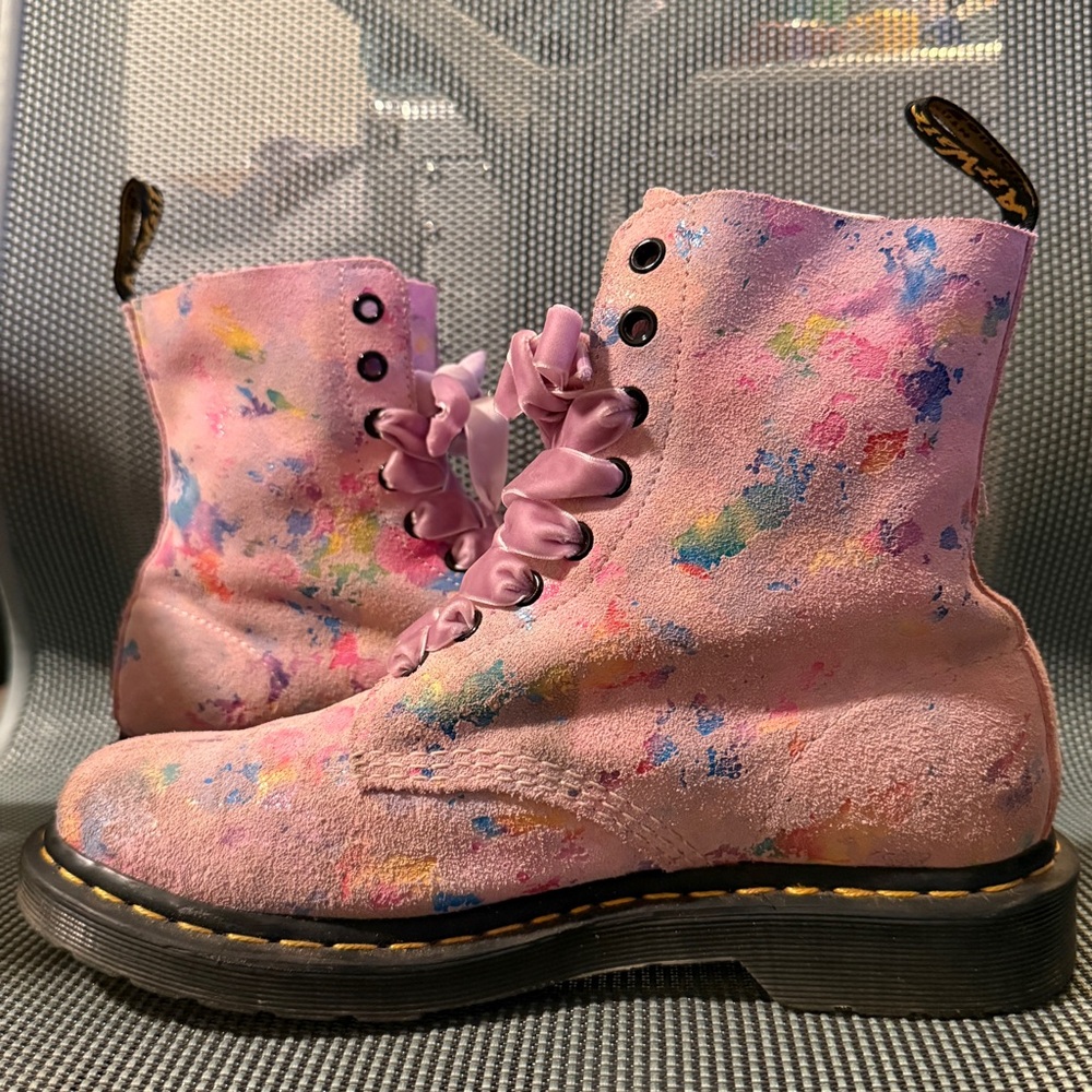 Dr Doc Martens 1460 Pascal Boots Pink Tutti Frutti Confetti Suede Print Kawaii - Picture 3 of 7